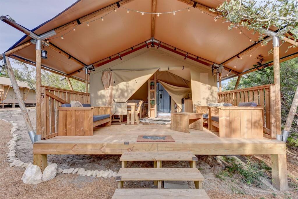 12 Fires Luxury Glamping With Heating #5 Hotel จอห์นสันซิตี้ ภายนอก รูปภาพ